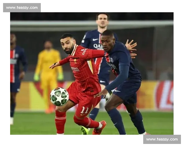 昨晚欧冠赛场惊现逆转好戏 多支强队鏖战至最后时刻 昨晚欧冠赛场惊现逆转好戏 多支强队鏖战至最后时刻